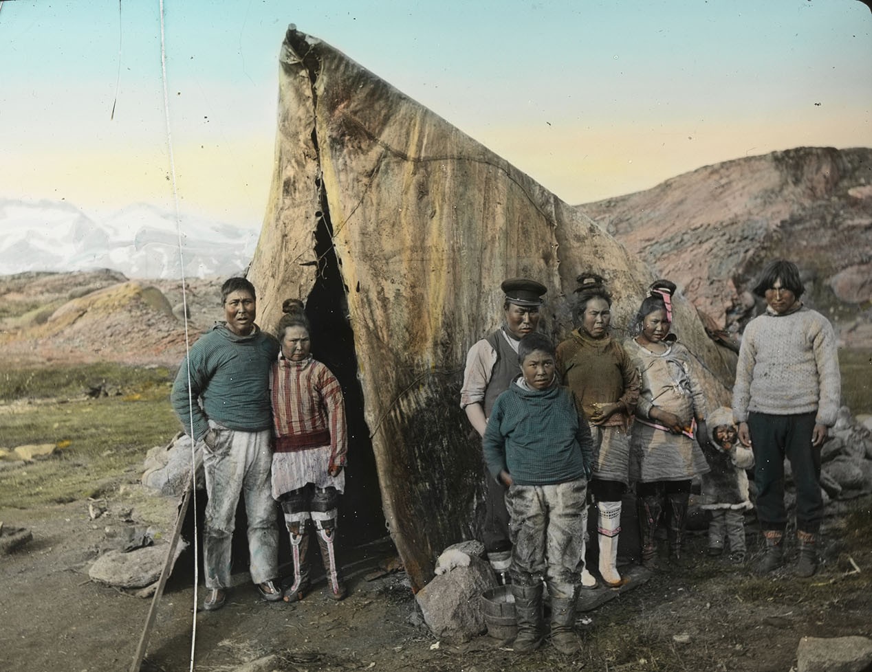 Inuit-Familie auf Grönland.