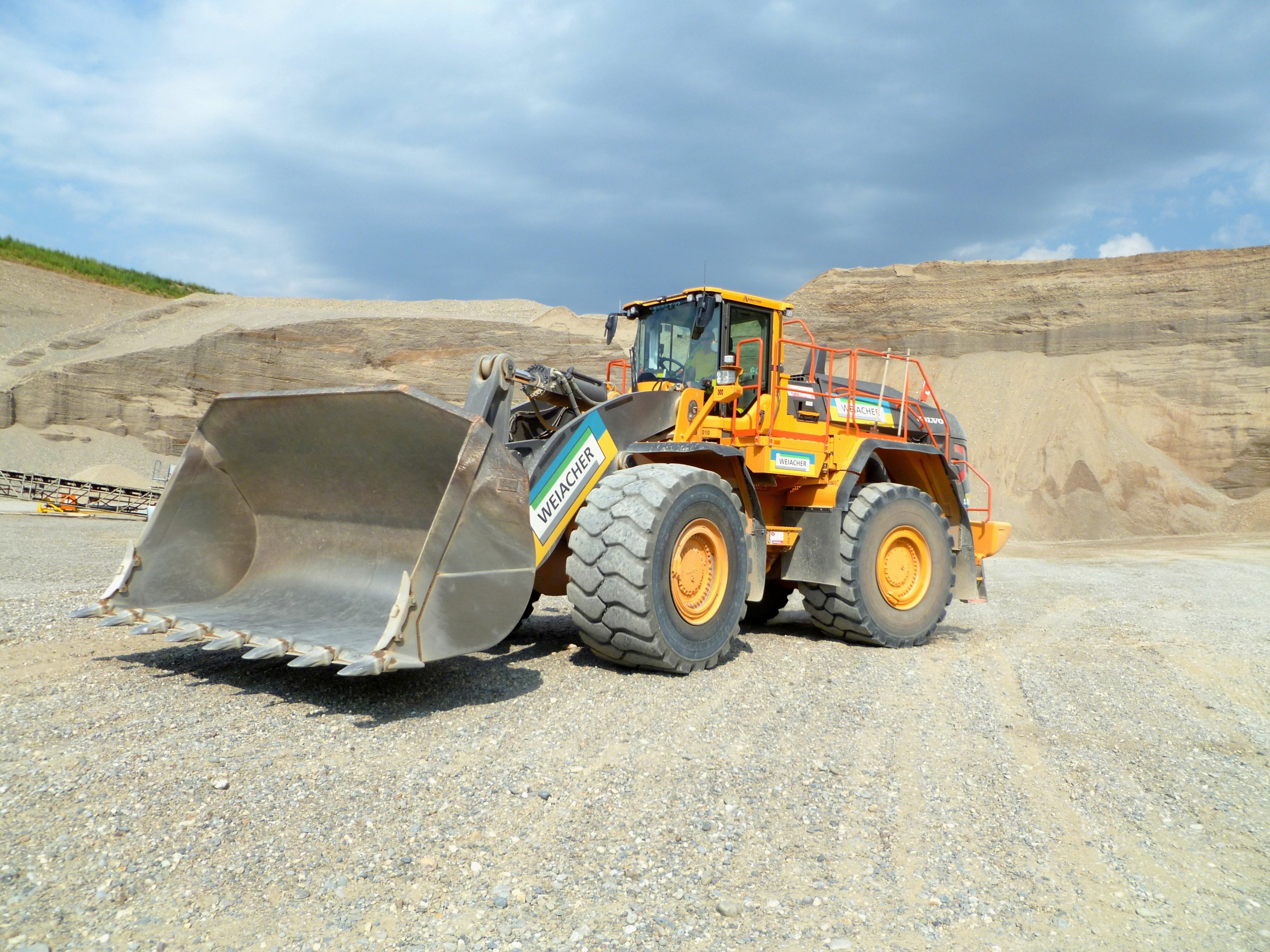 Volvo L350H