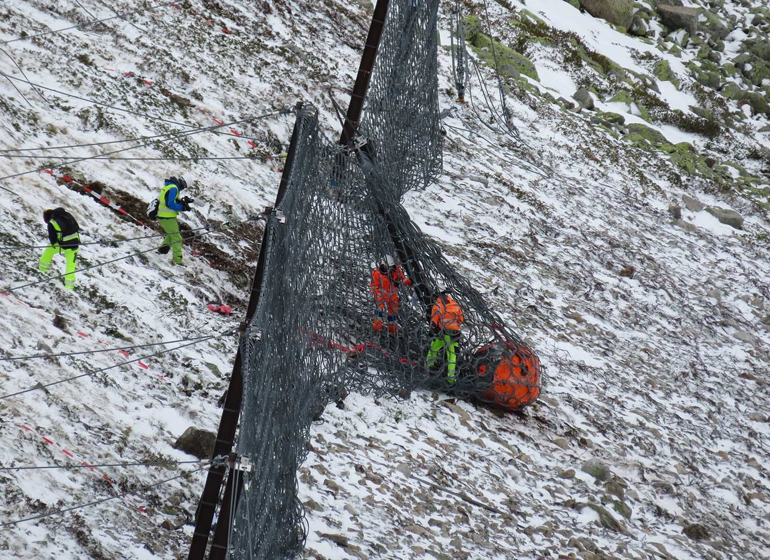 Steinschlagversuch am Flüelapass