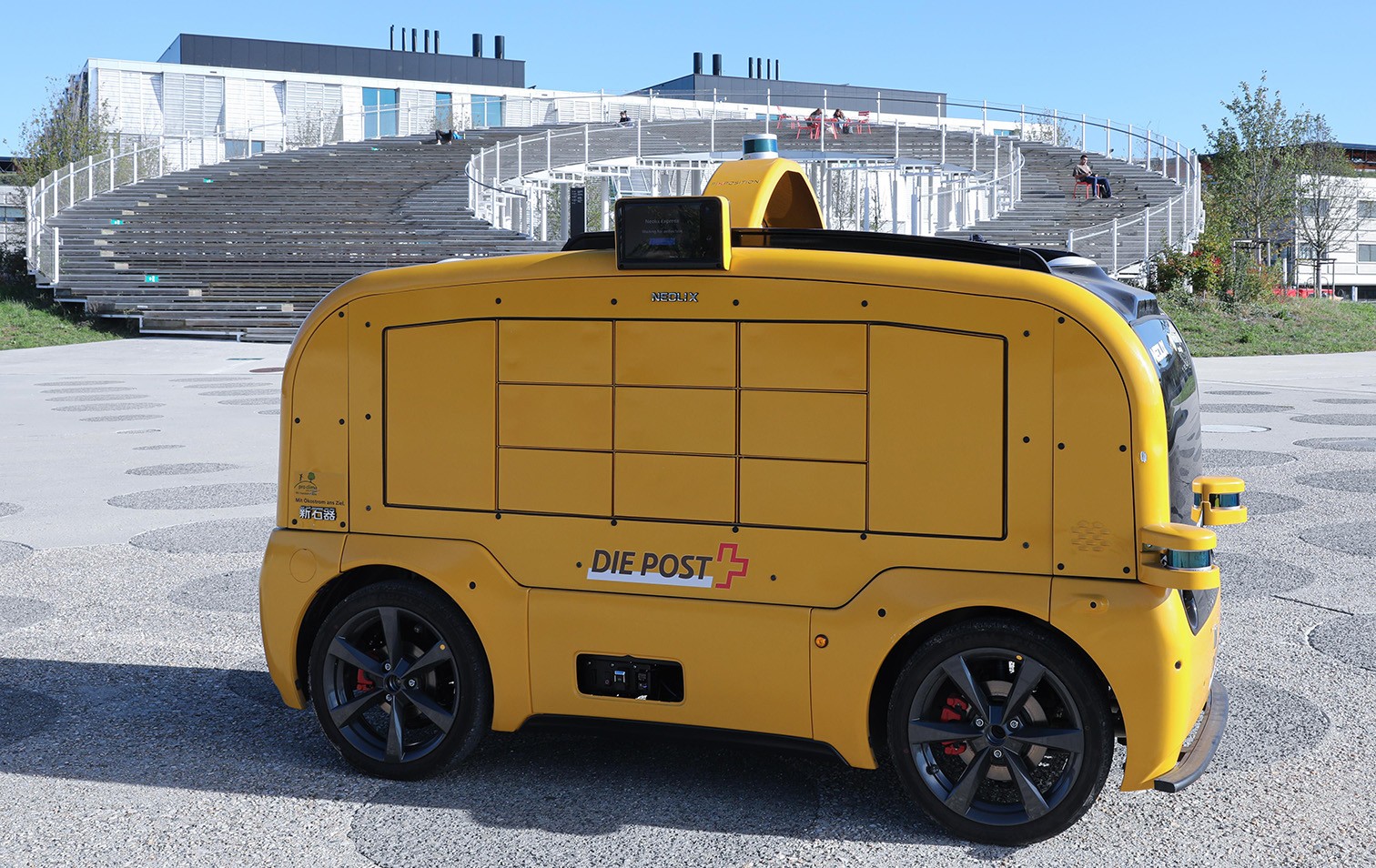 Selbstfahrender Lieferwagen auf dem EPFL-Campus