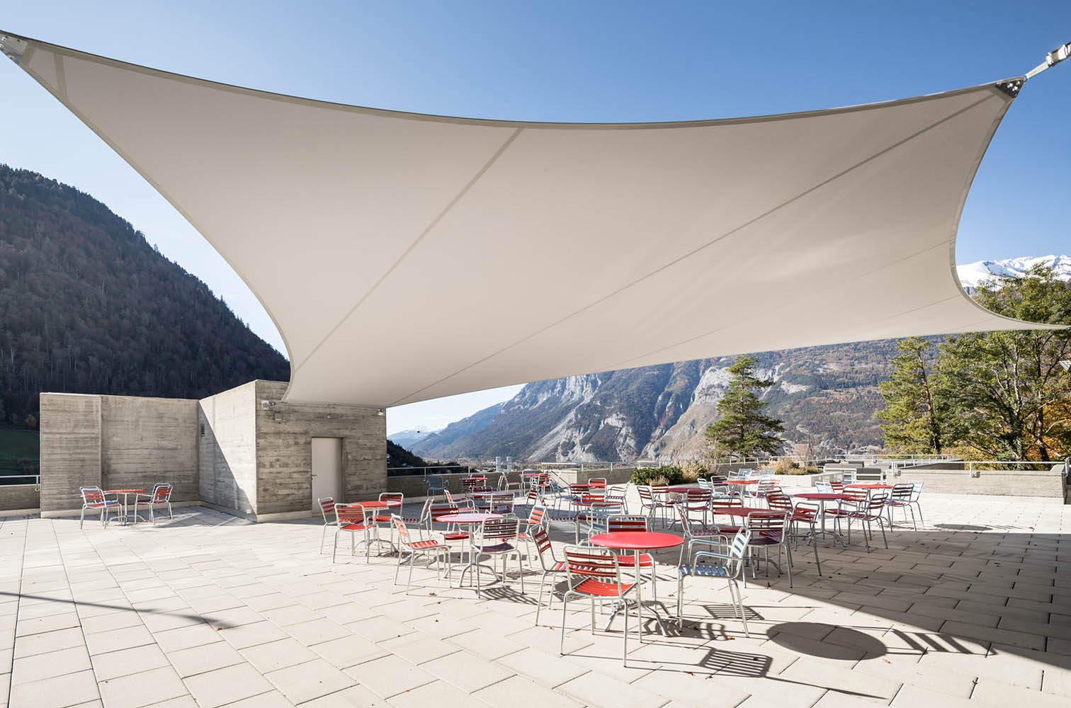 Terrasse beim Konvikt in Chur nach Sanierung