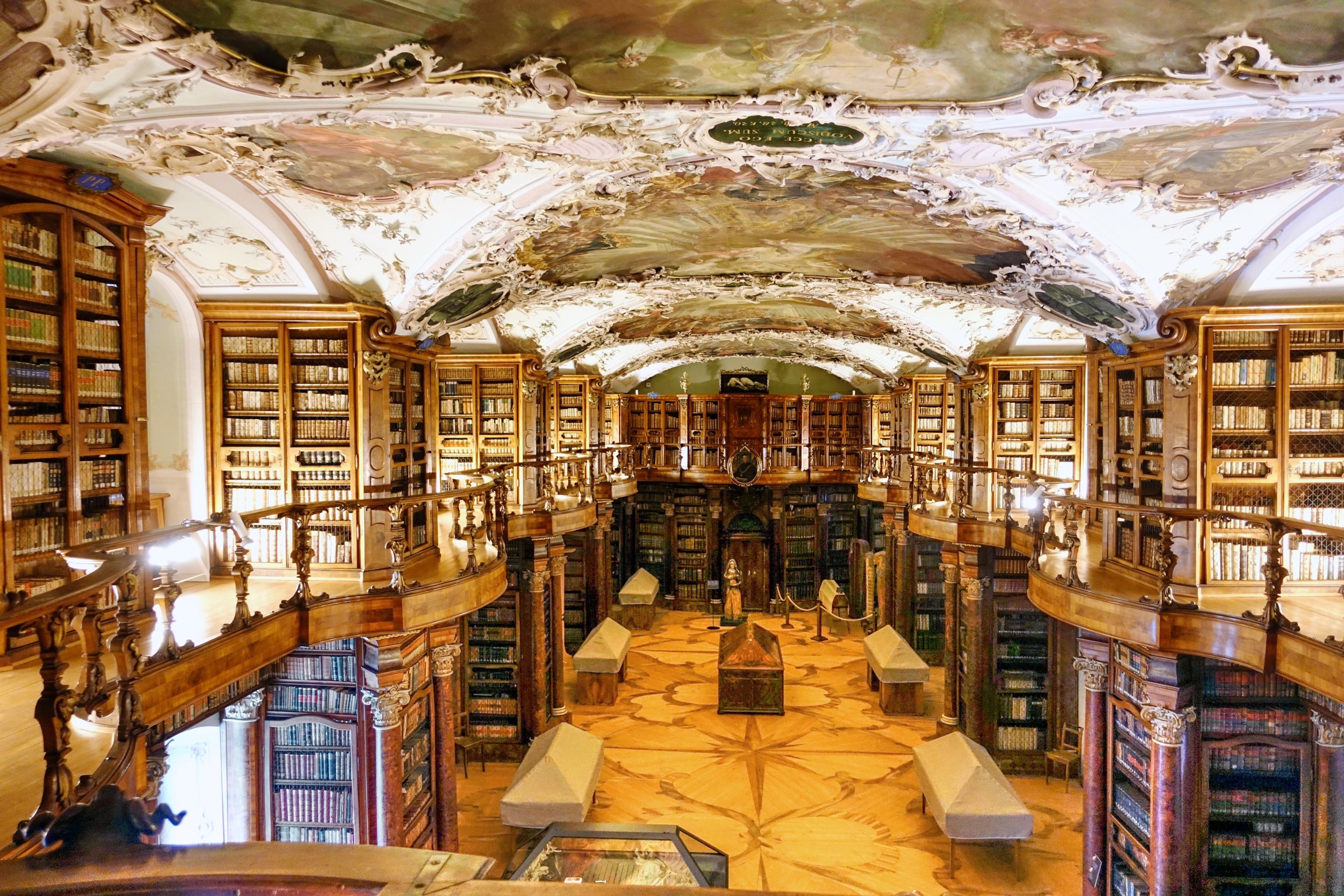 Stiftsbibliothek St. Gallen 12