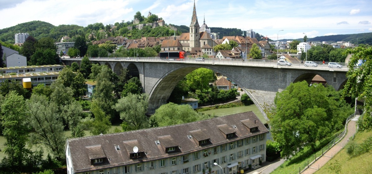 Hochbrücke in Baden