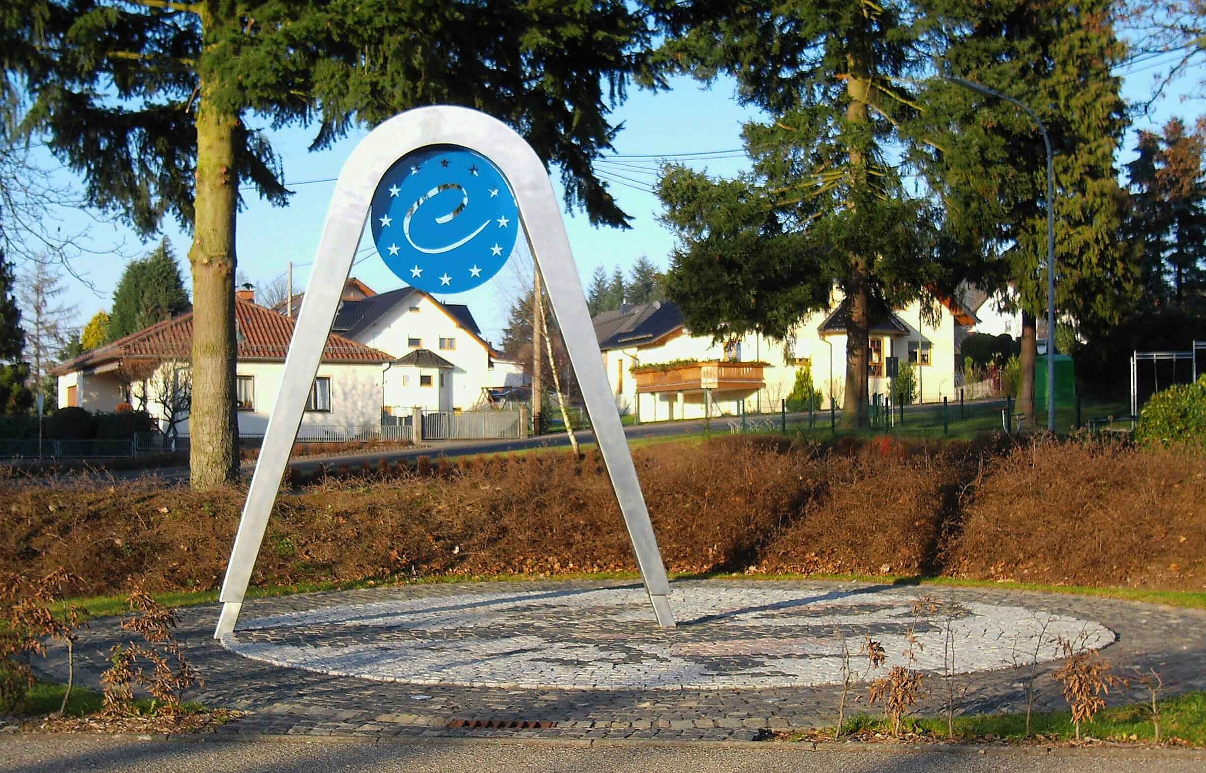 EU-Mittelpunkt in Kleinmaischeid