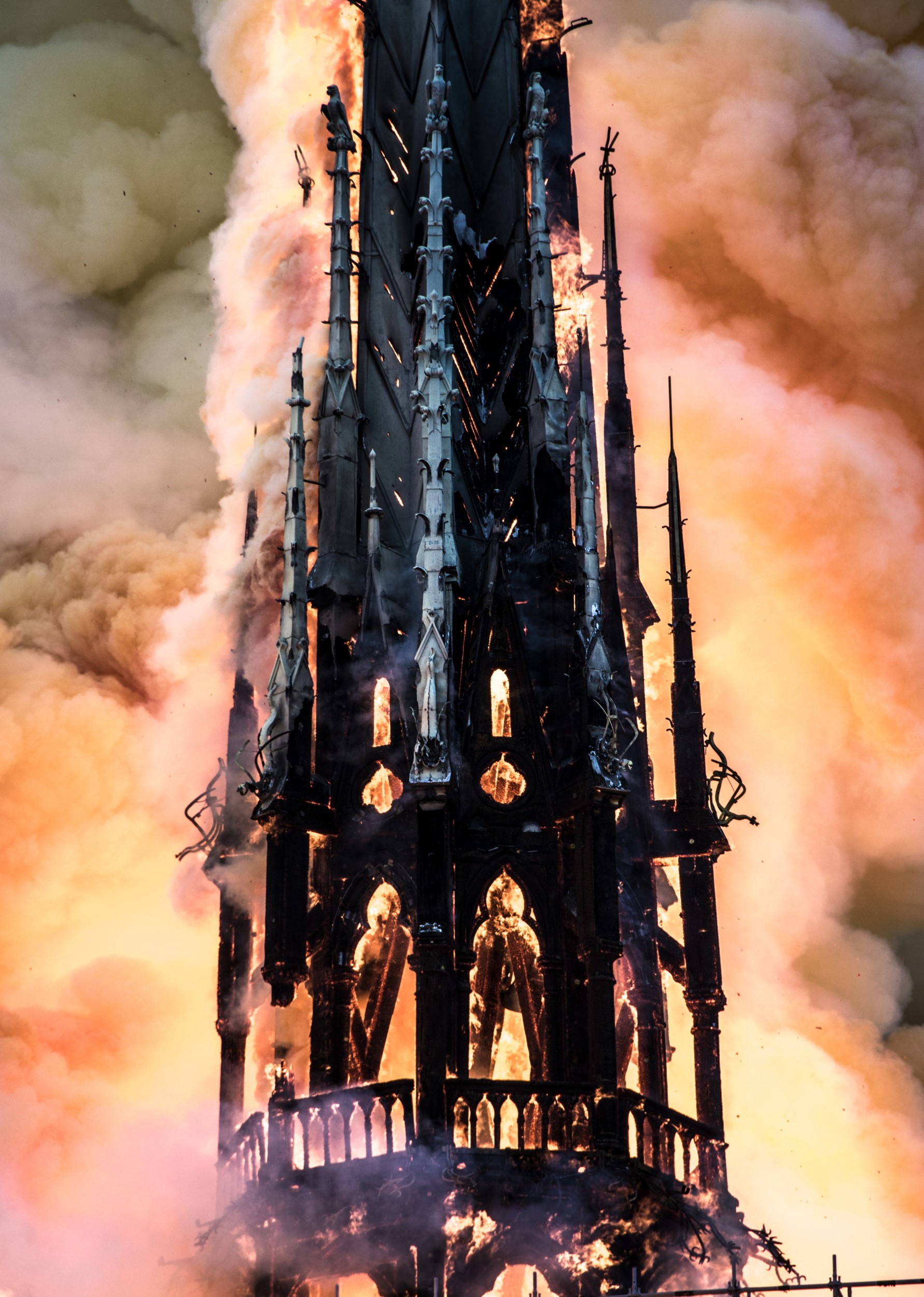 Kathedrale Notre-Dame Paris Dachreiter Brand Flammen