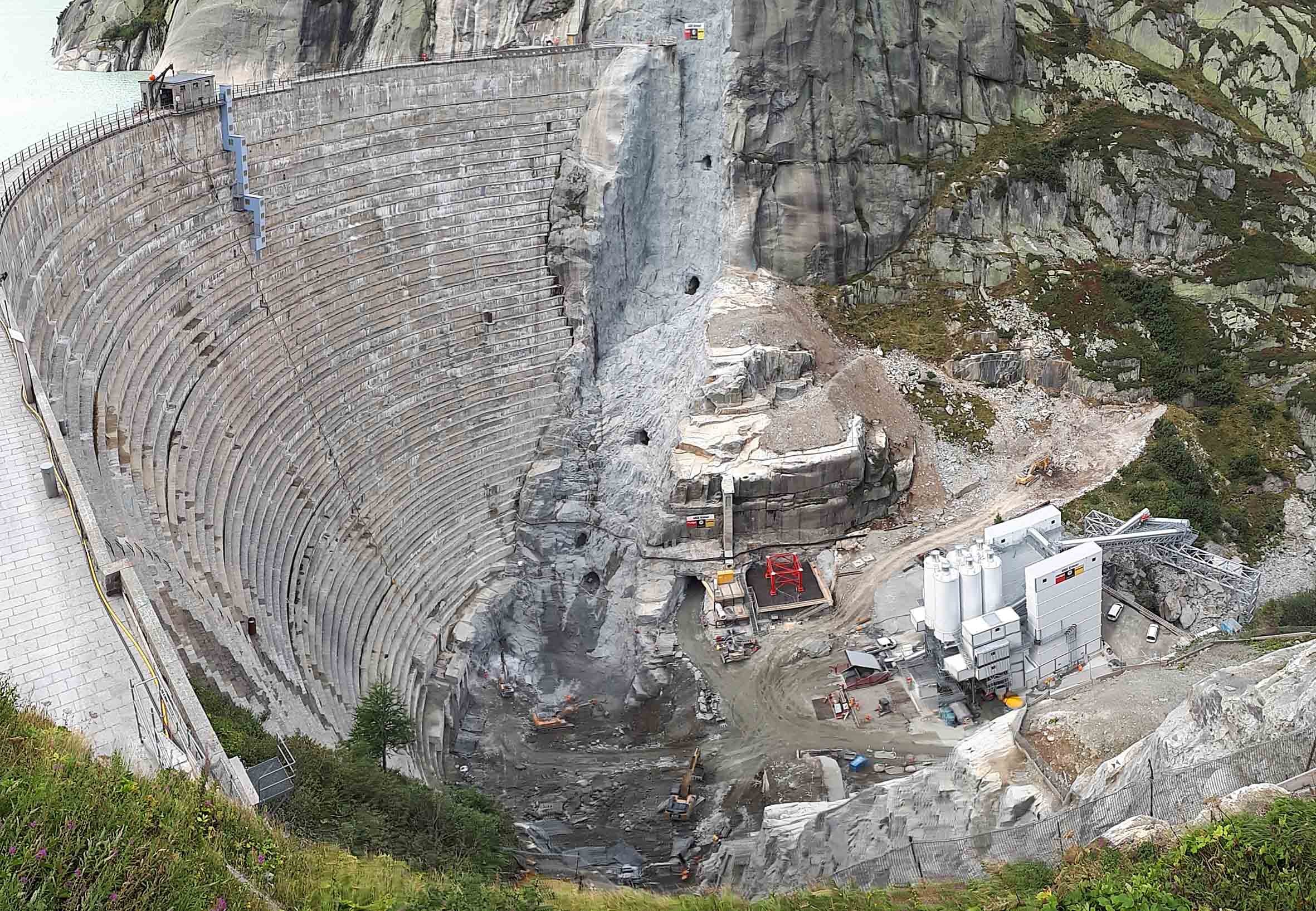 Mischanlagen vor der Spitallamm-Staumauer