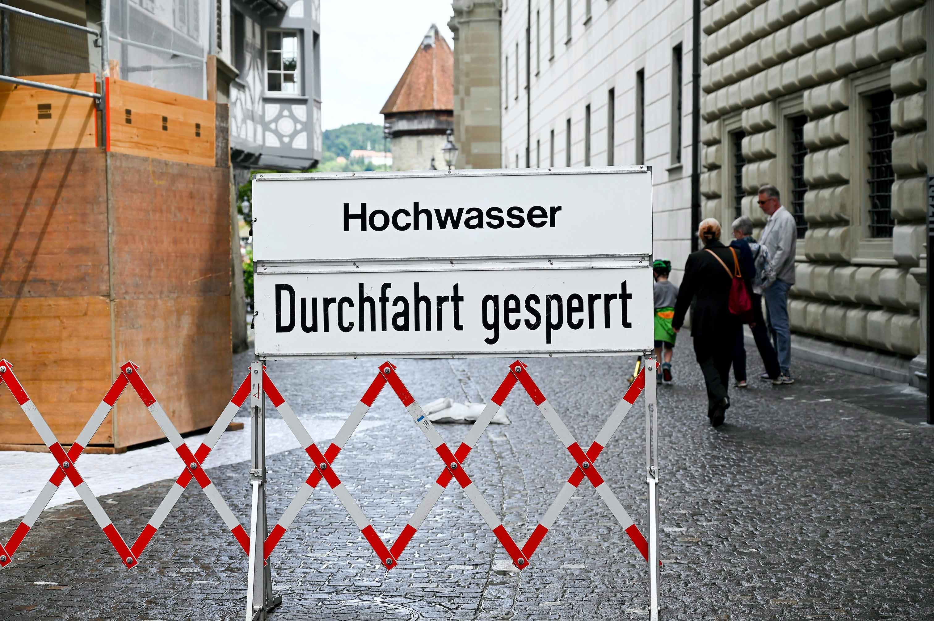 Strassensperrungen beim Regierungsgebäude in Luzern