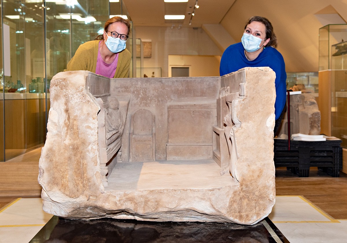 Restaurierung Römischer Sarkophag im Rijksmuseum van Oudheden