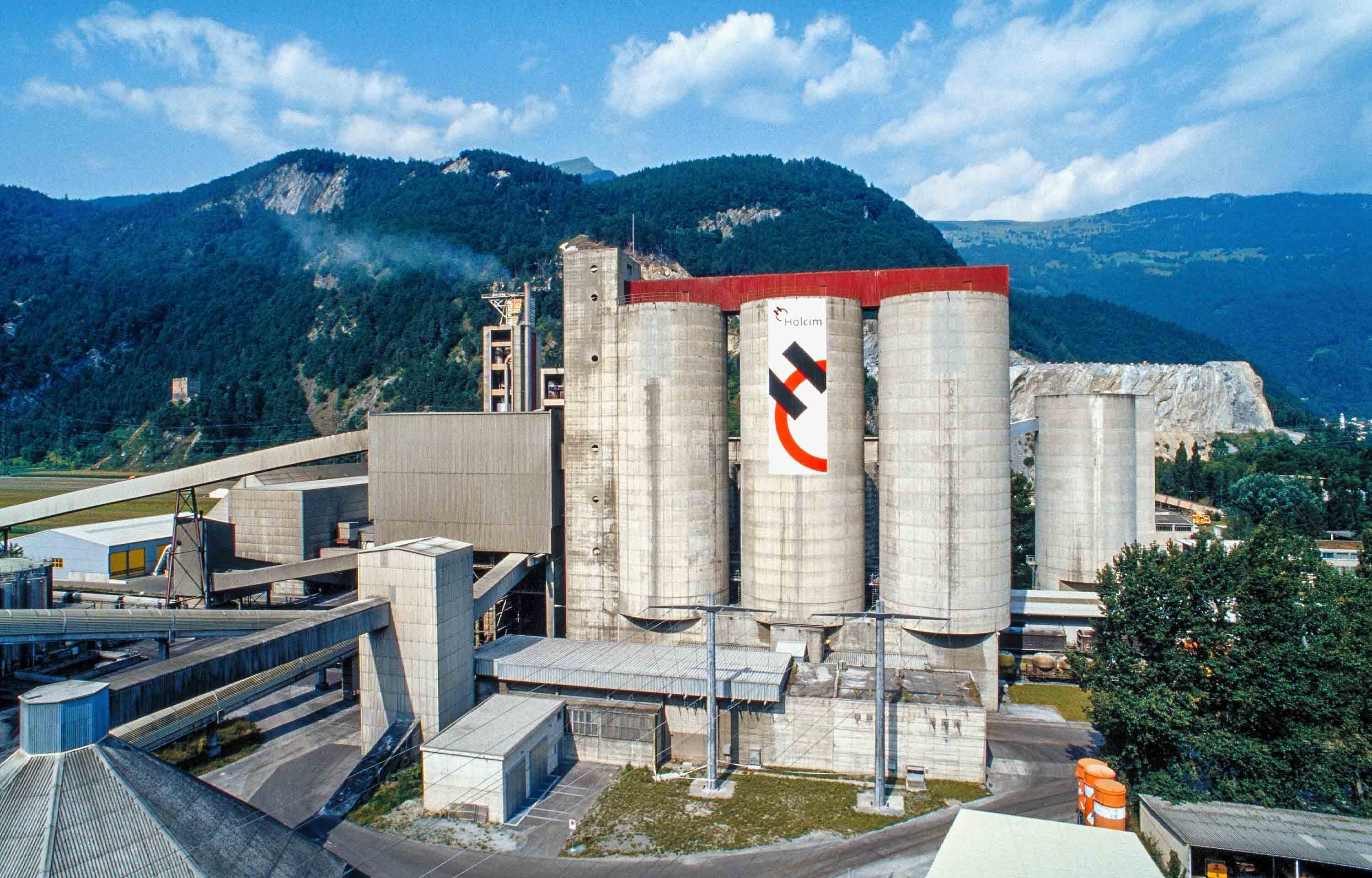 Holcim-Zementwerk in Untervaz