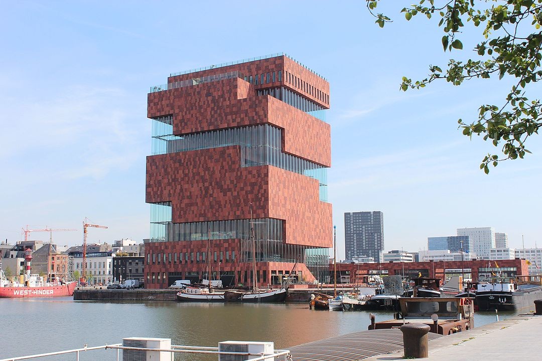 Museum Aan De Stroom in Belgien