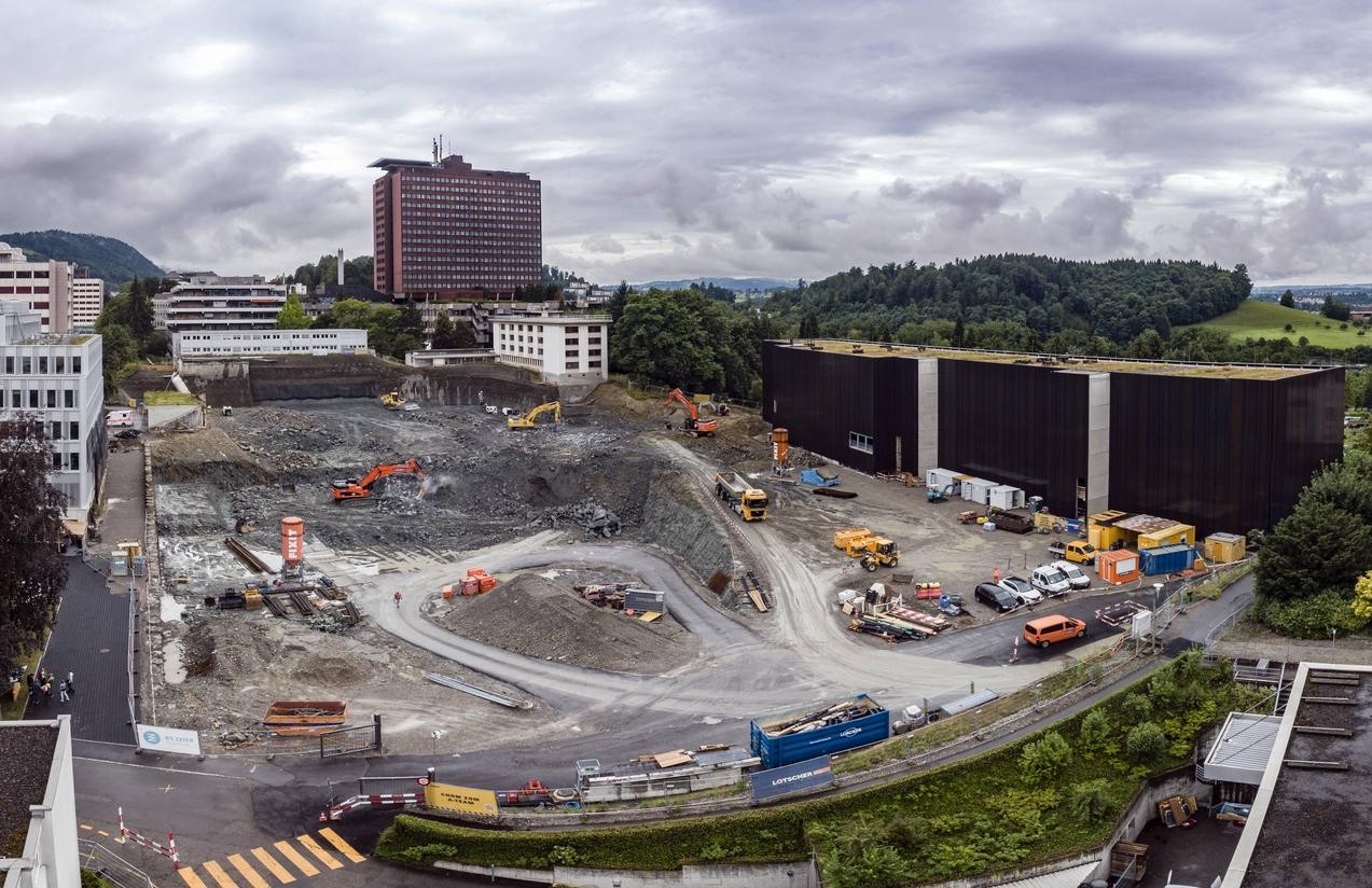 Aushubarbeiten beim Luzerner Kantonsspital