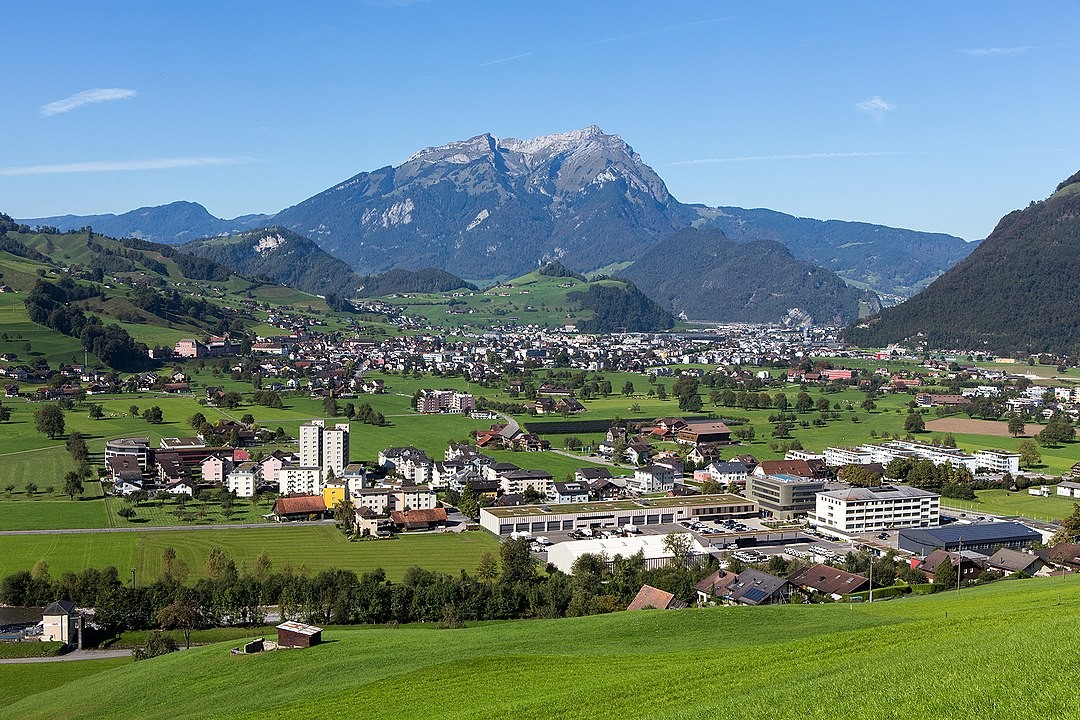 Blick vom Waltisberg nach Oberdorf, Stans, Stansstaad und Pilatus