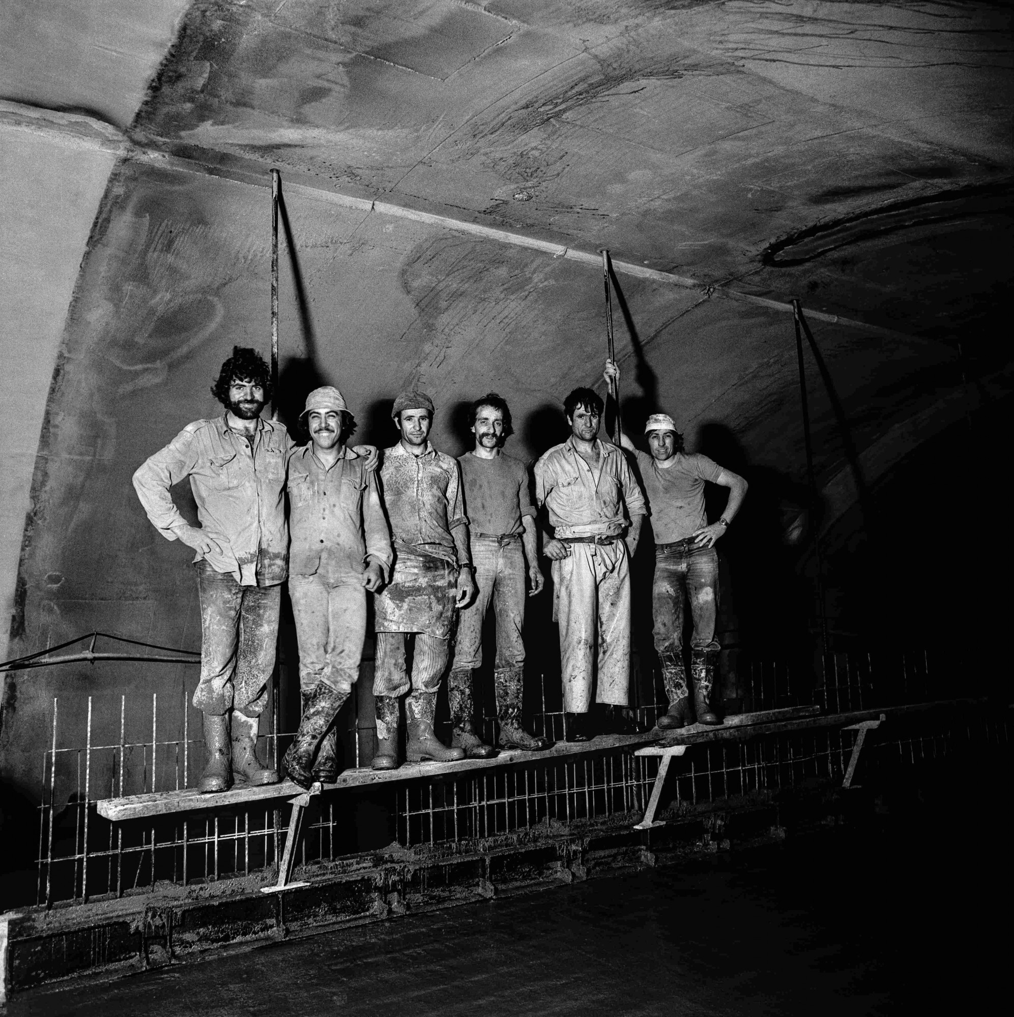 Erinnerungsfoto Zwischendecke Gotthard Strassentunnel