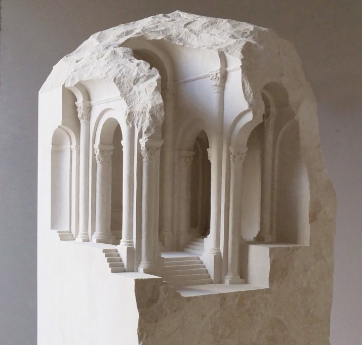Steinskulptur Romanesque Stone II