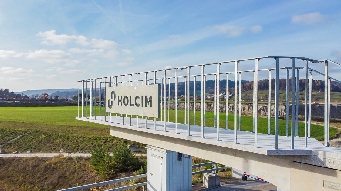 Locarbo-Brücke in Holcim-Werk Hüntwangen