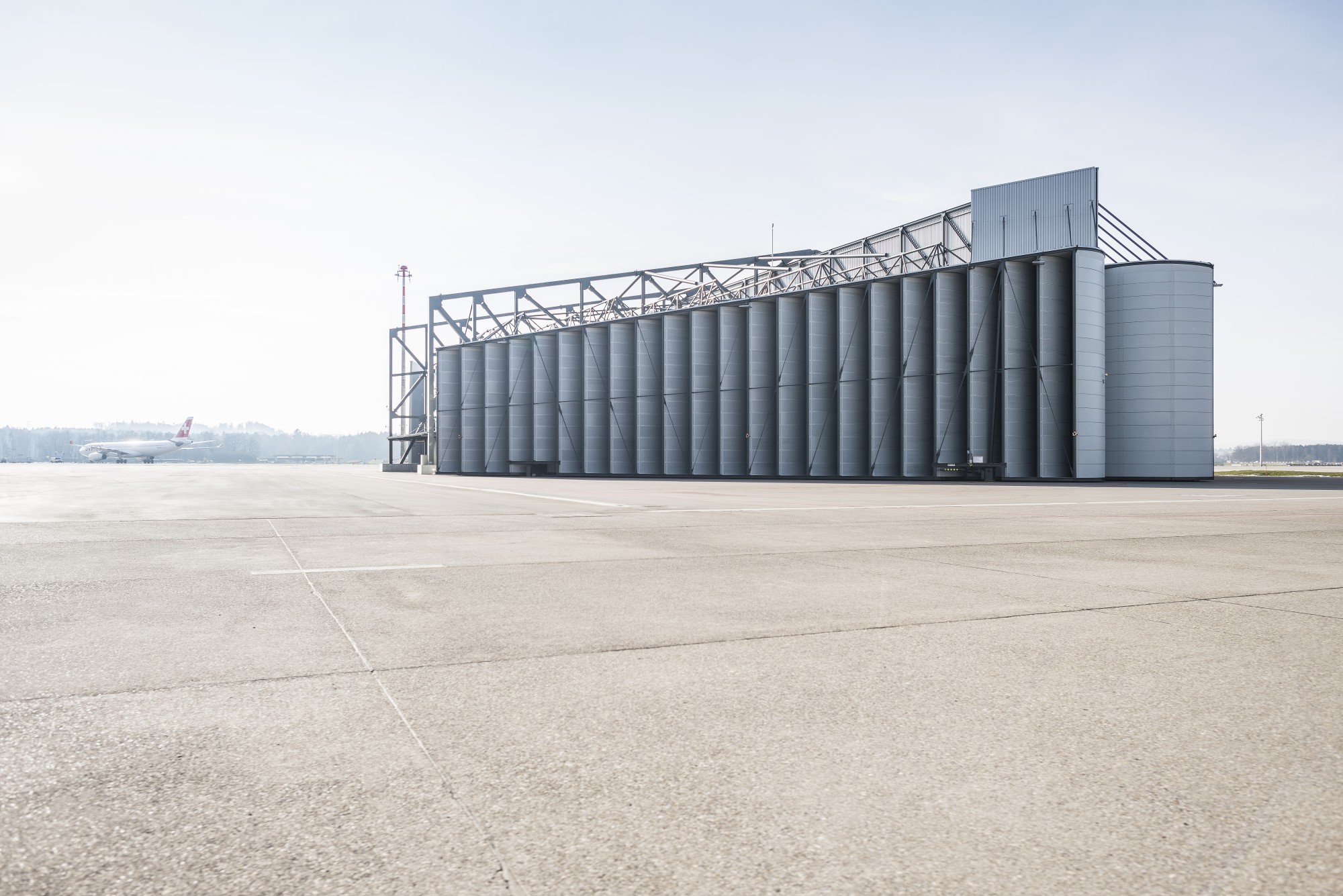 Schallhschutzhalle am Flughafen Zürich