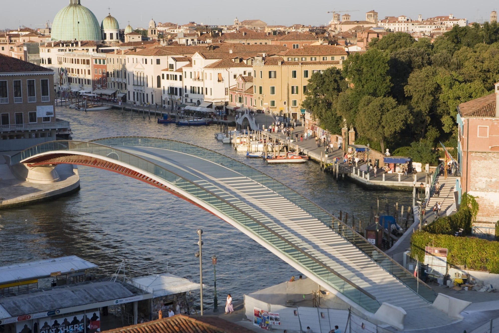 Ponte della Costituzione von Calatrava in Venedig