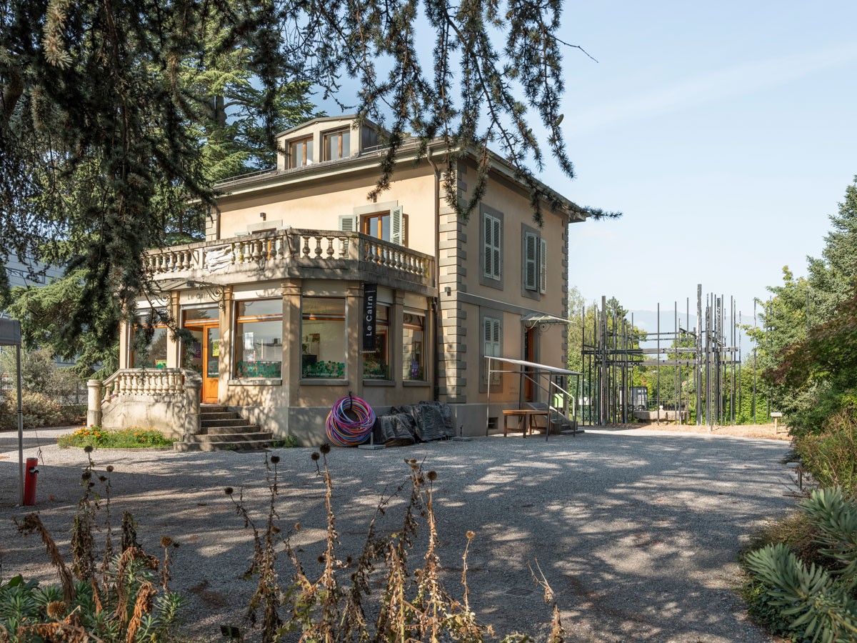 Villa du Jardin Botanique alpin in Meyrin