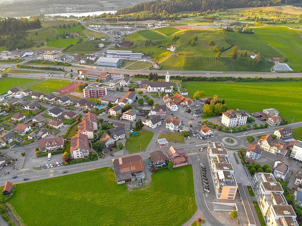 Dorfkern Wangen SZ im Sommer 2018