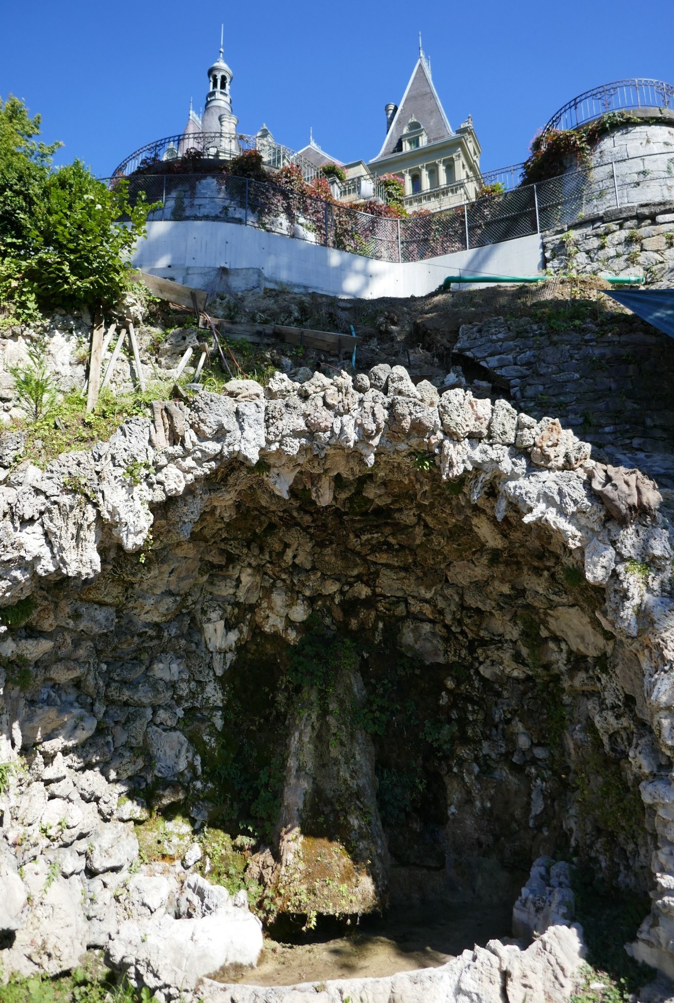 Schloss Hünegg Grotte Sanierung Abschluss