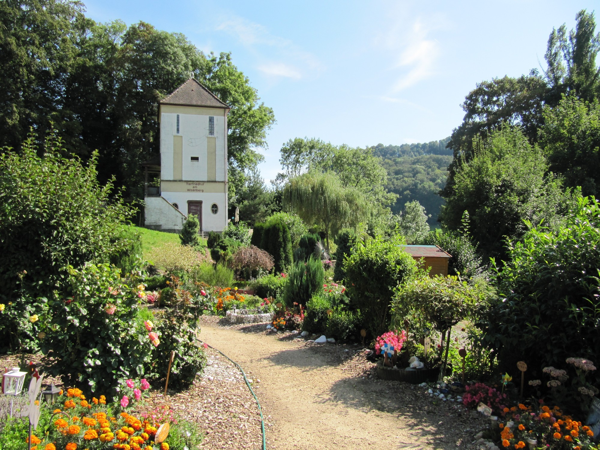 Trafoturm Tierfriedhof Läufelfingen