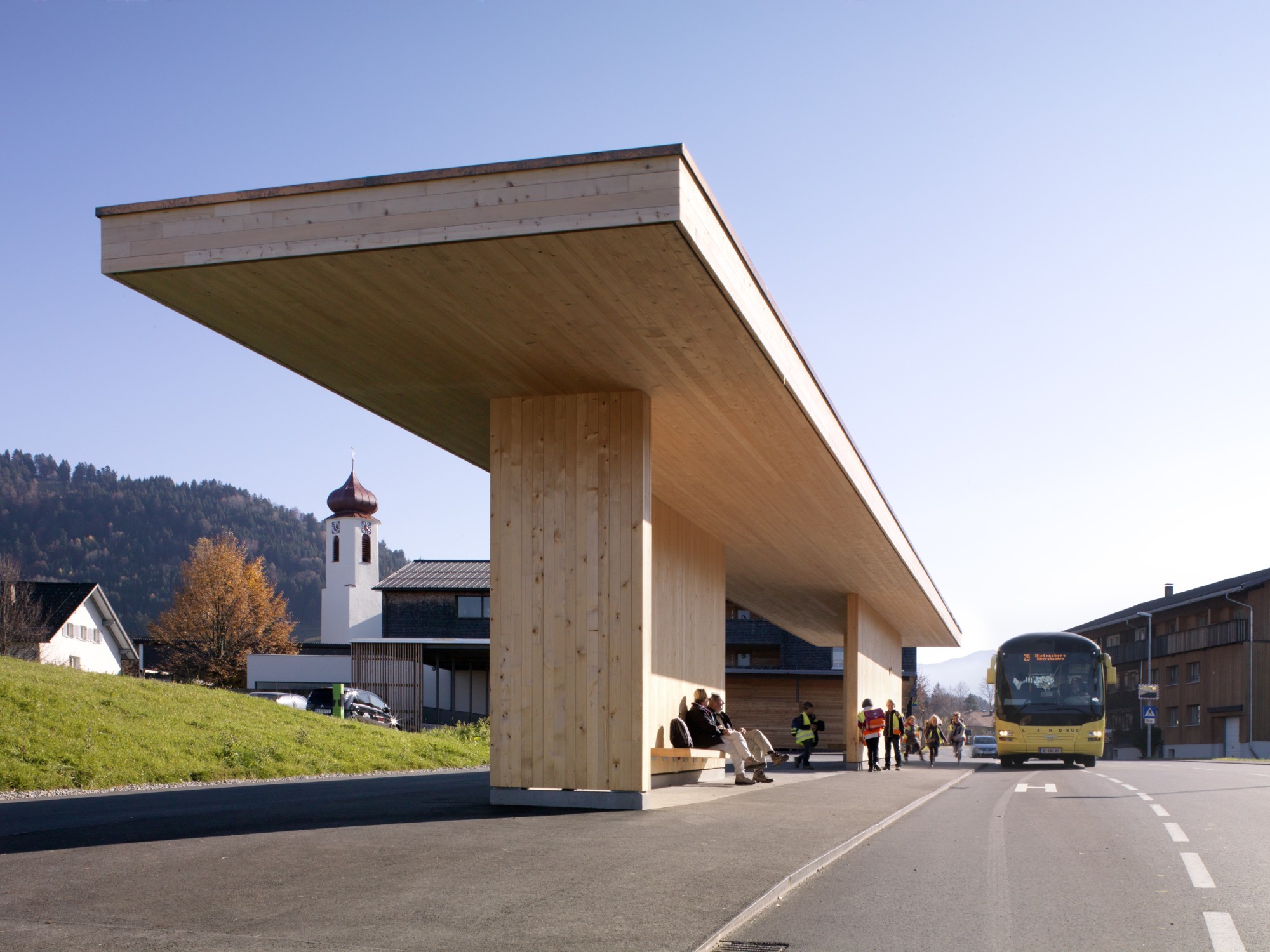 Bushaltestelle, Krumbach, Österreich