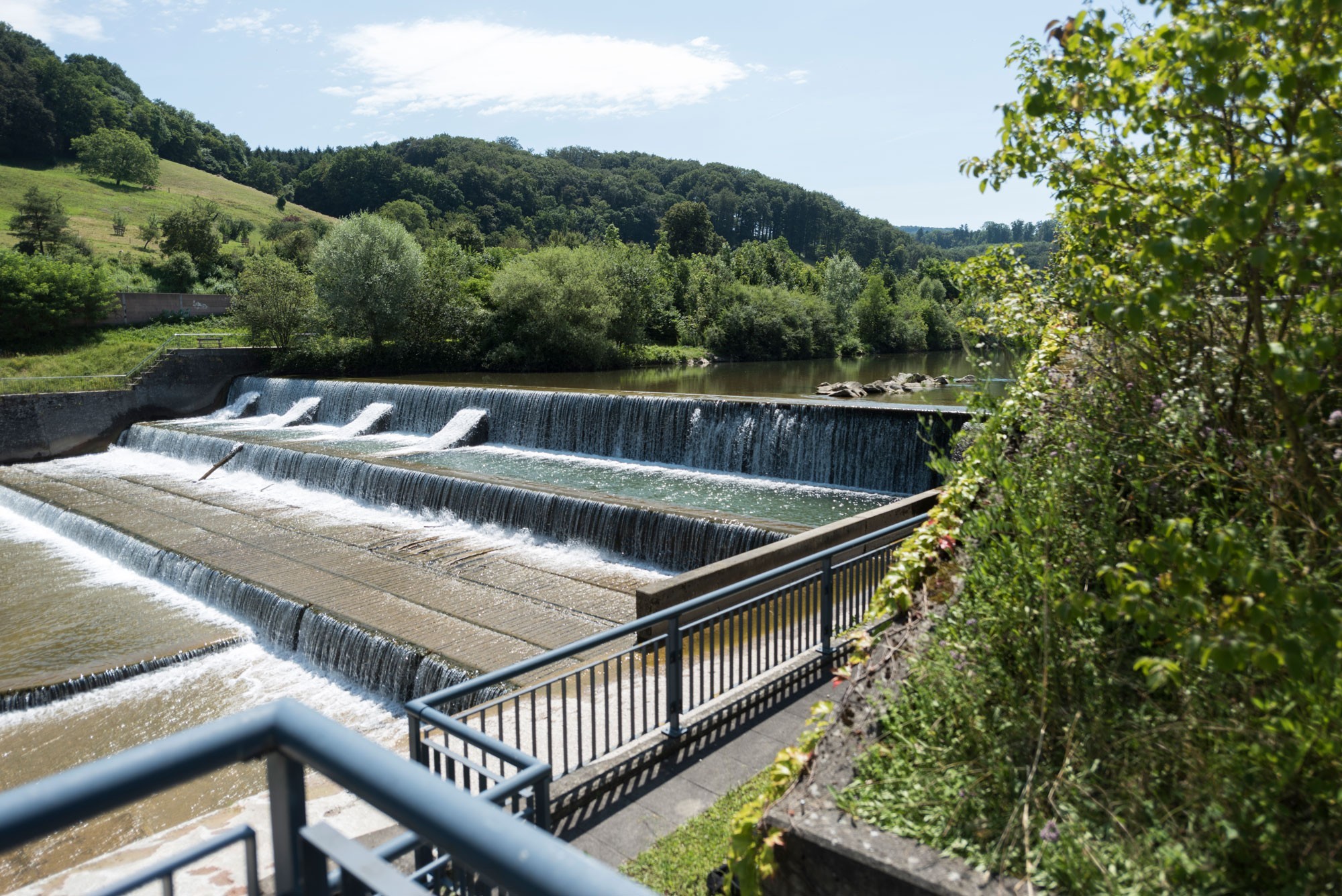 Birswehr und Kraftwerk Neuewelt in Münchenstein