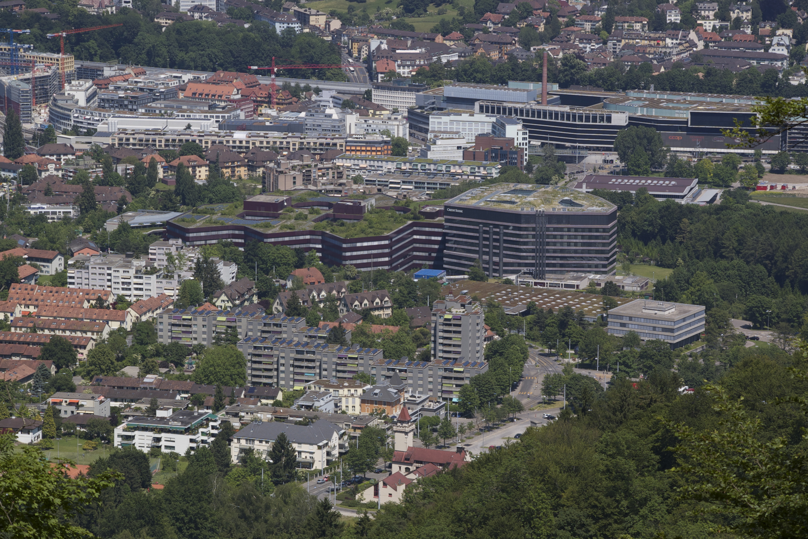 Blick über das Albisgüetli auf Uetlihof in Zürich
