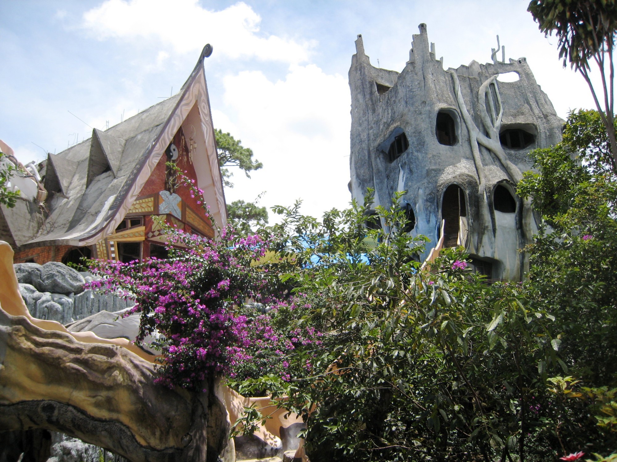 Hằng Nga Crazy House in Vietnam