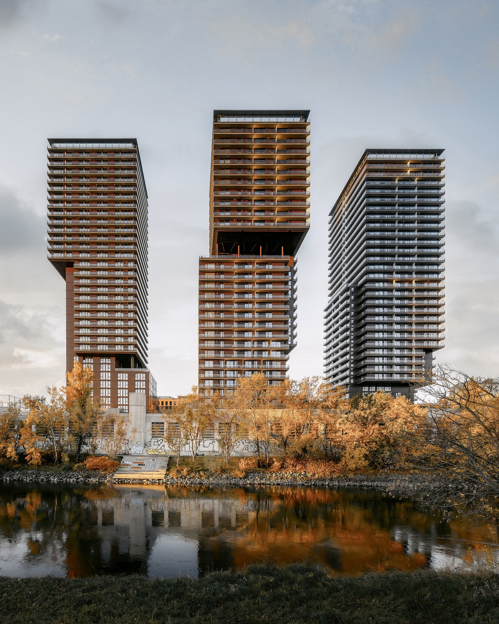 Henke Schreieck Architekten, Wien, Österreich: TrIIIple Towers, Wien, Österreich