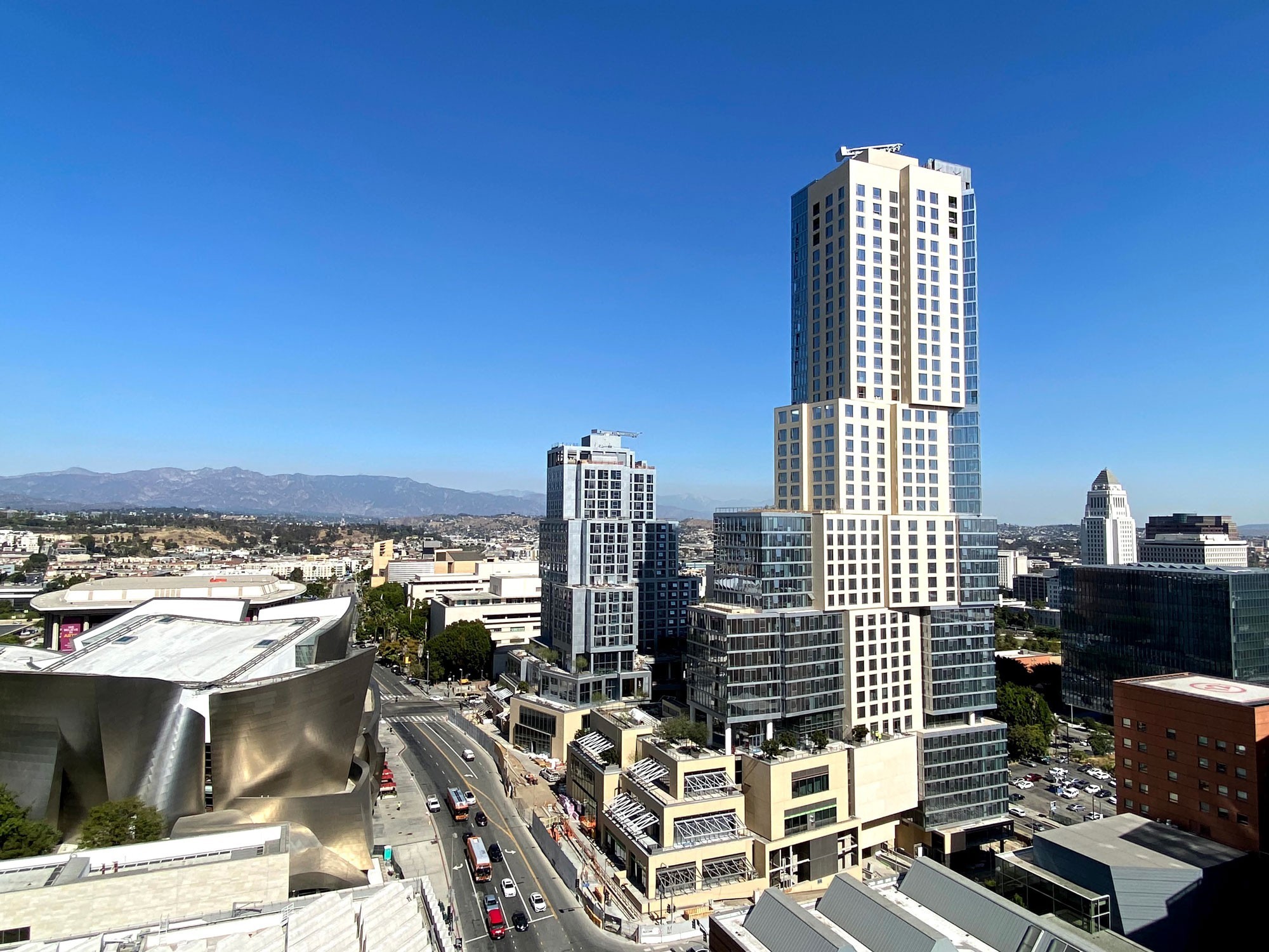 10_DAM_IHP2022_Gehry-Partners_The-Grand-and-Conrad-Los-Angeles_-Los-Angeles_Gehry-Partners