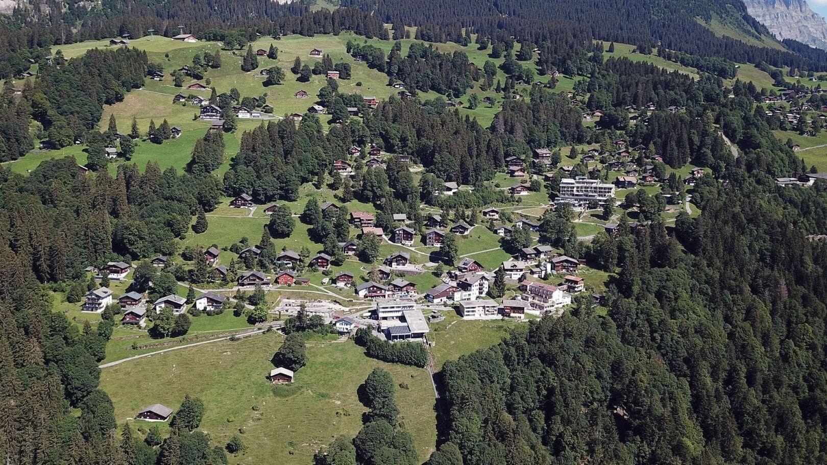 Dorf Braunwald in Gemeinde Glarus Süd