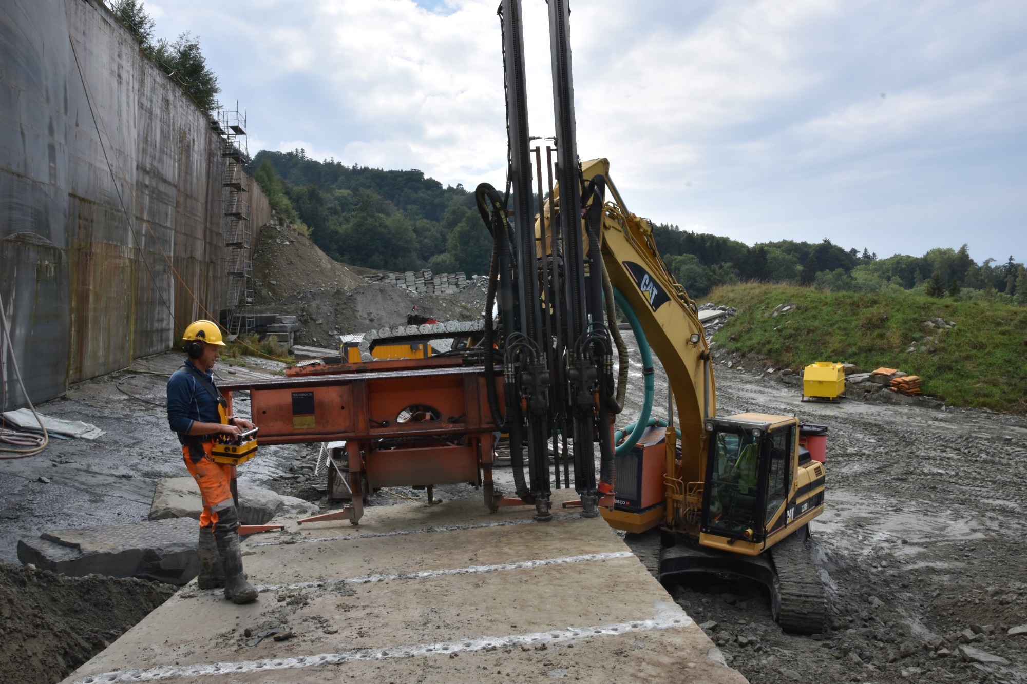 Arbeiten im Steinbruch