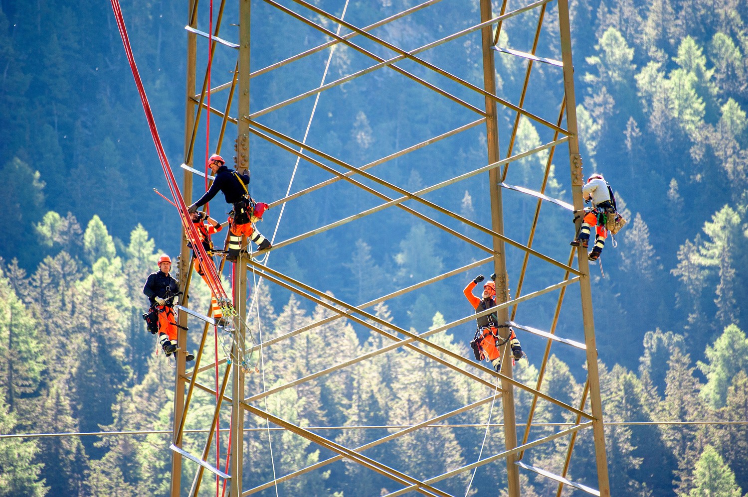 Ausbau Stromleitung Pradella La Punt Swissgrid