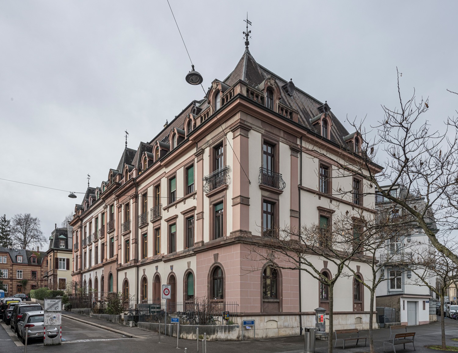 Ensemble an Herbstgasse in Basel