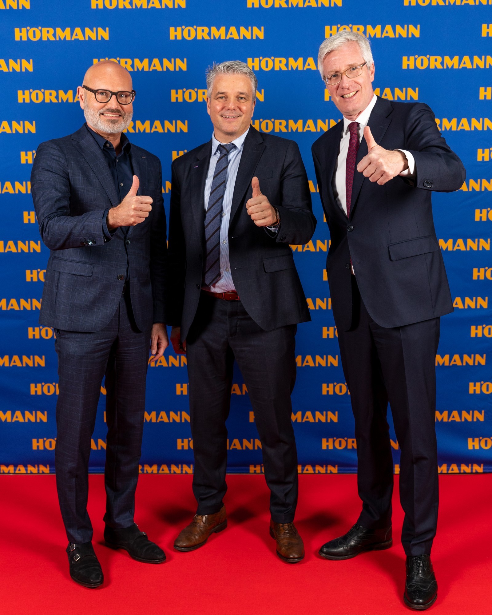 Axel Becker (Geschäftsleitung Vertrieb/Marketing), Andreas Breschan (Geschäftsführer Hörmann Schweiz AG)  und Christoph Hörmann (Unternehmensleitung)