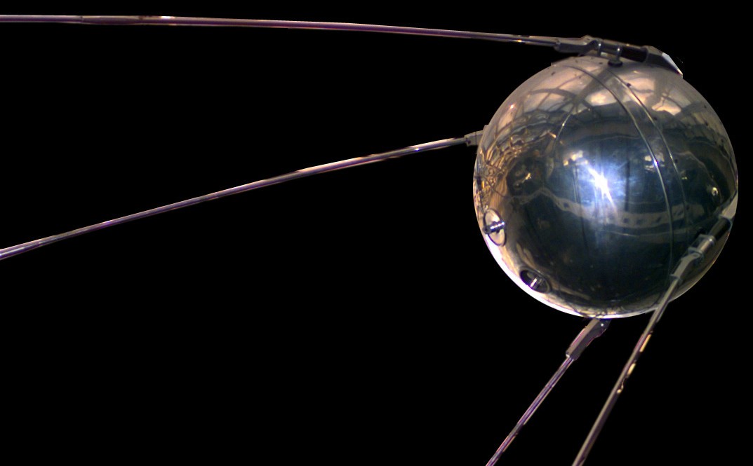 Replik Sputnik 1