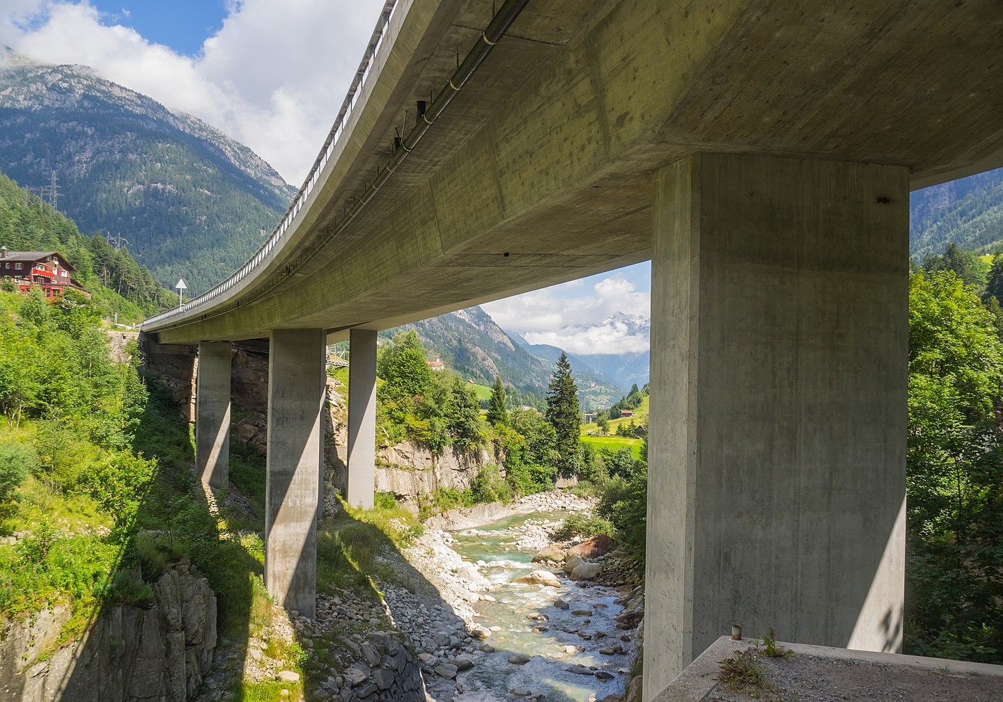 Reussbrücke Wattingen in Wassen Kanton Uri