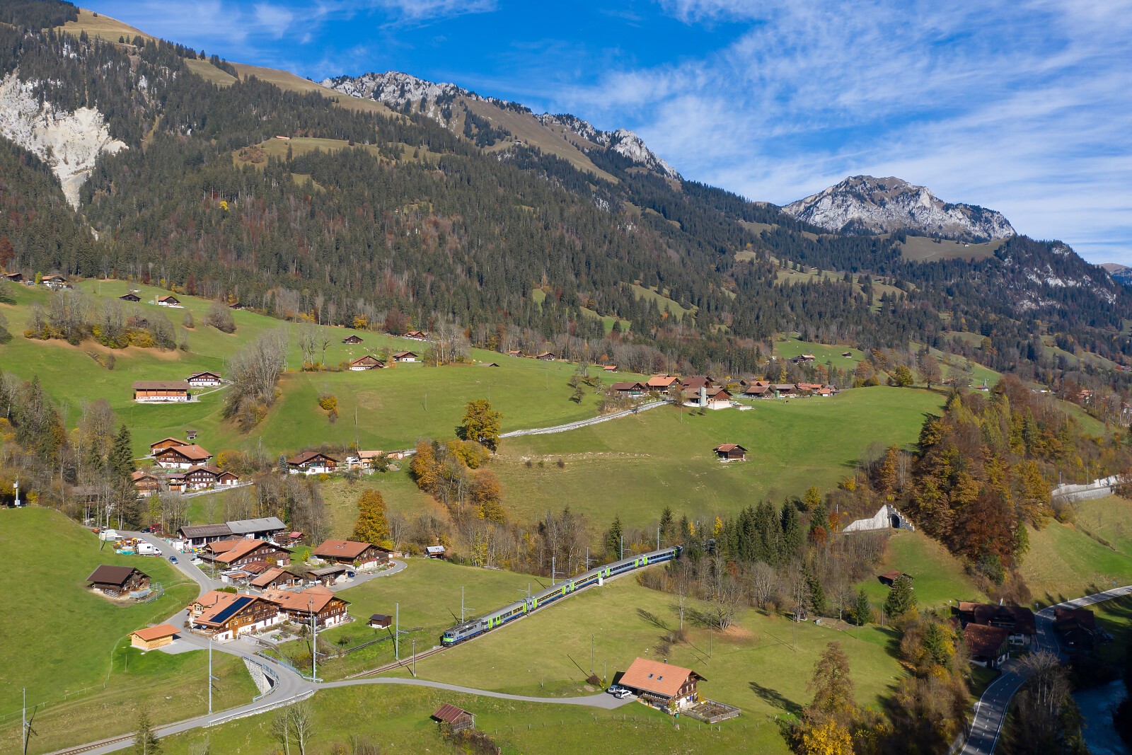 Simmental zwischen Oberwil und Enge Berner Oberland