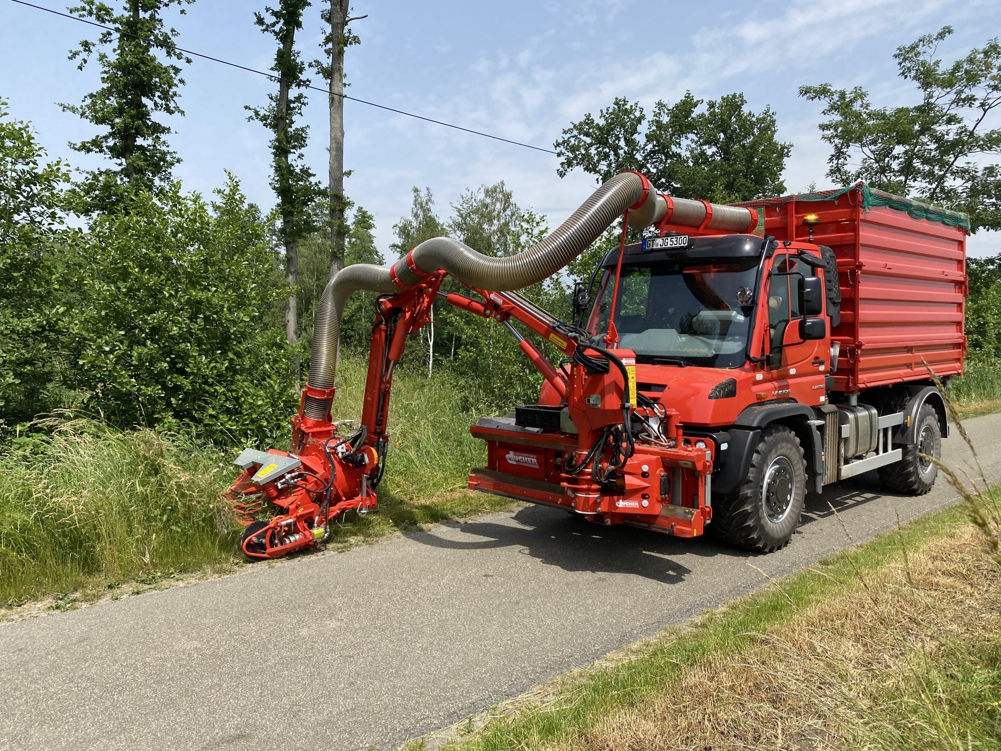 Mähkopf mit Doppelmesser-Mähwerk