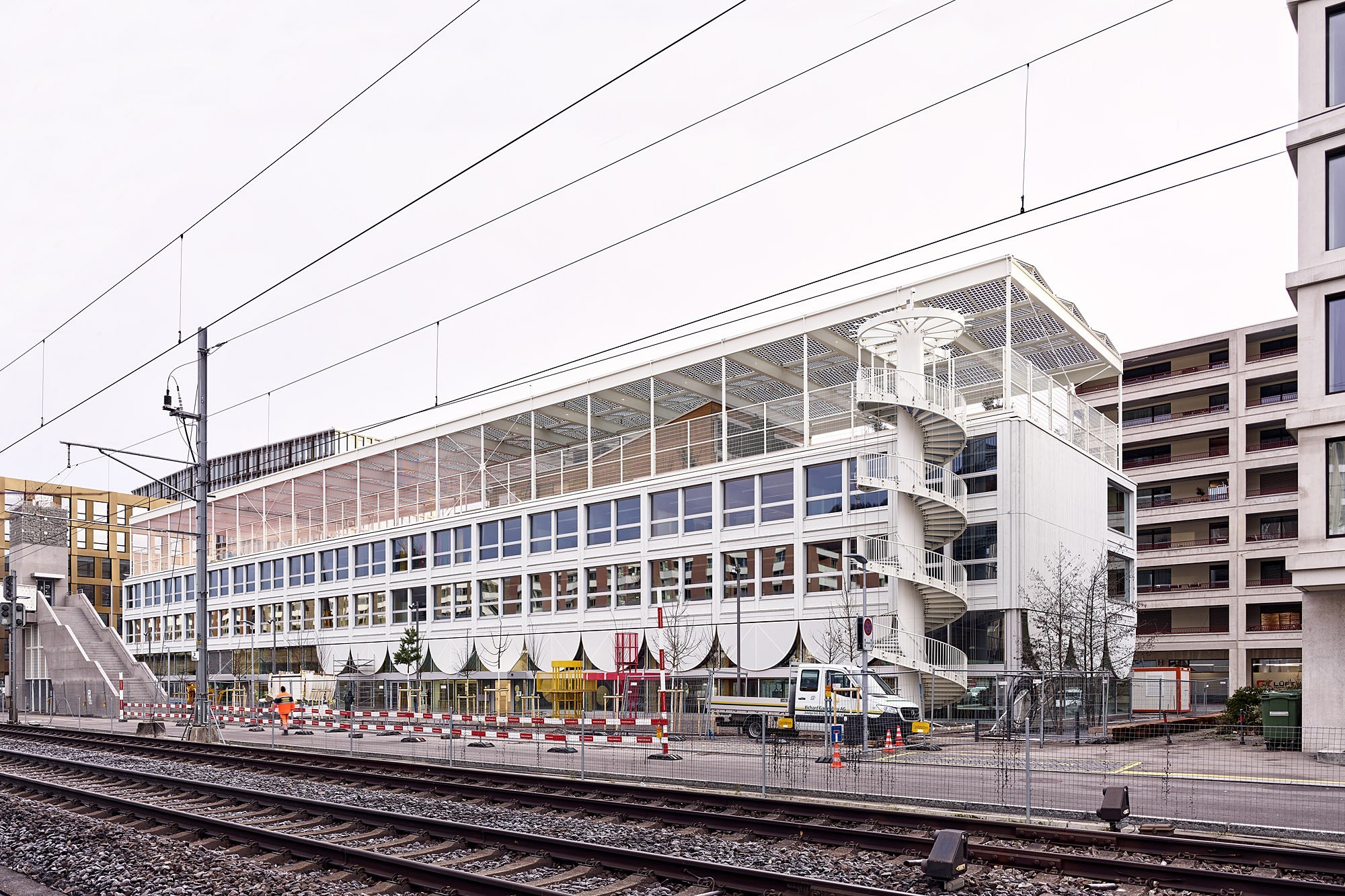 Schulanlage Allmend, Zürich, Neubau