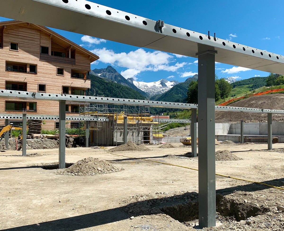 Peikko Parkhaus Bergbahn Disentis