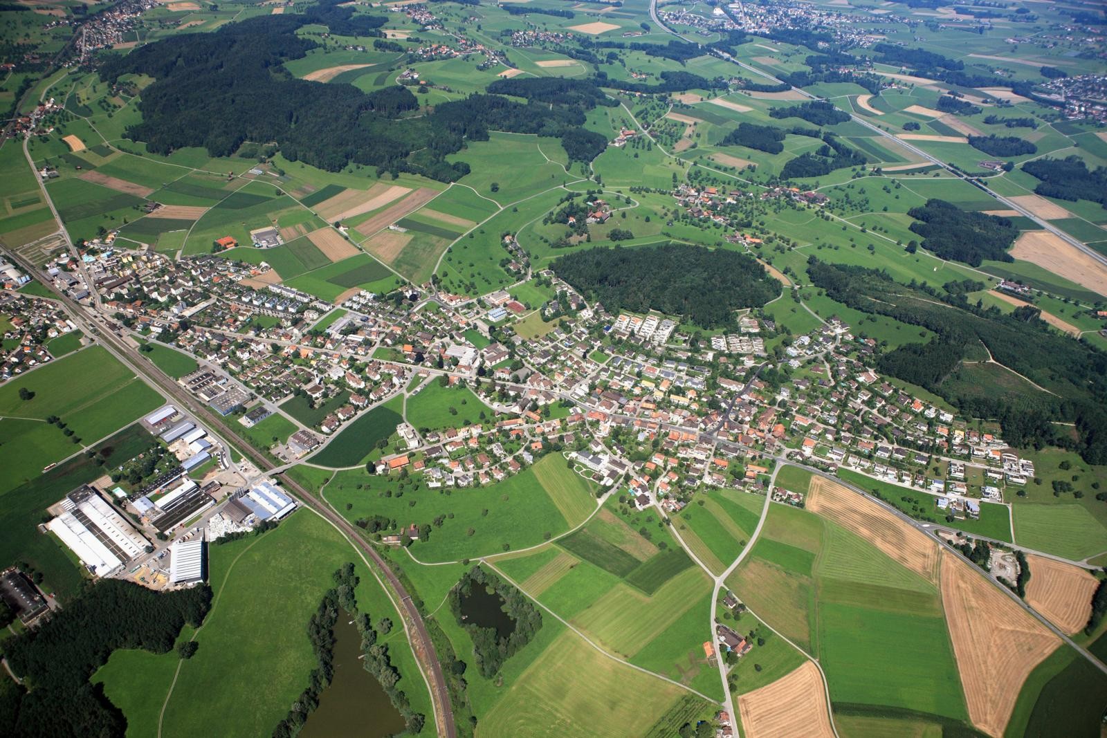 Luftbild der Gemeinde Eschlikon
