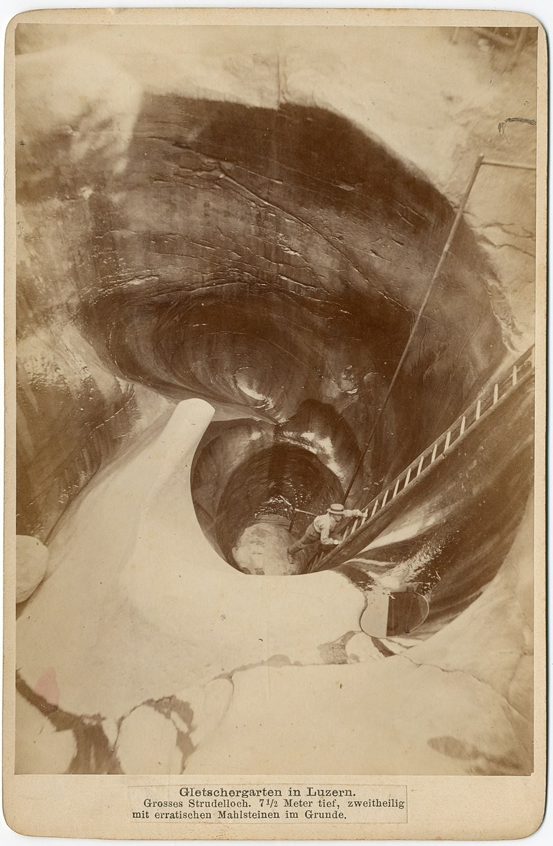 Aufnahme aus dem Jahr 1876 aus dem Gletschergarten.