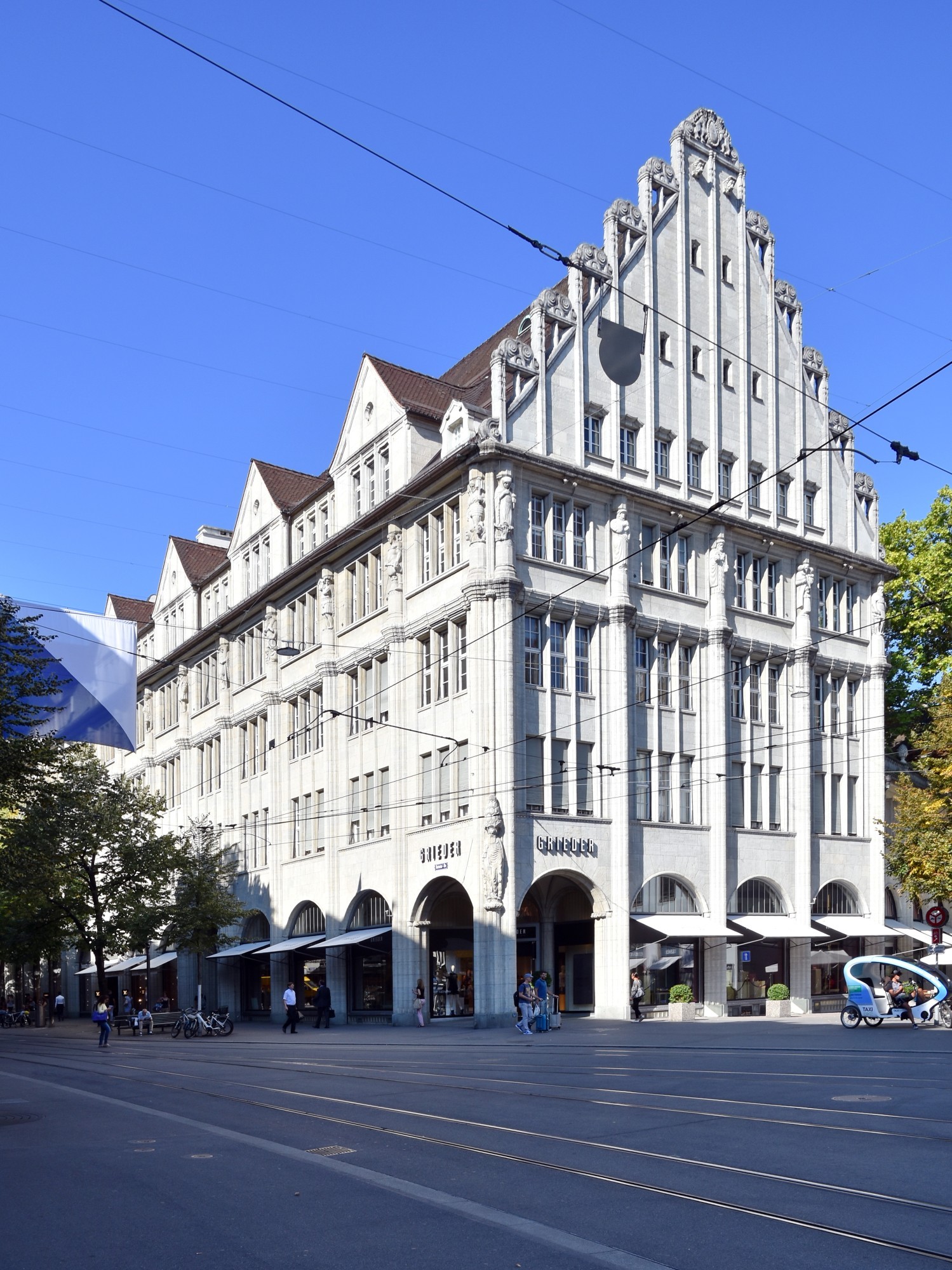 Zürich, Peterhof, Bahnhofstrasse