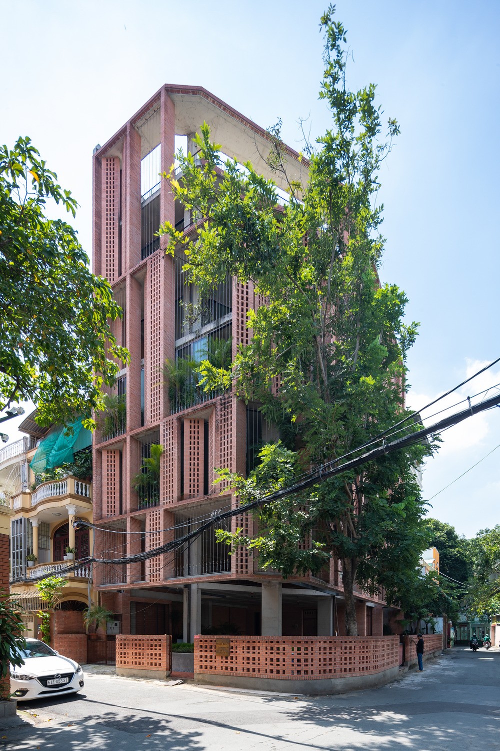 Bürohaus in Saigon von Aussen