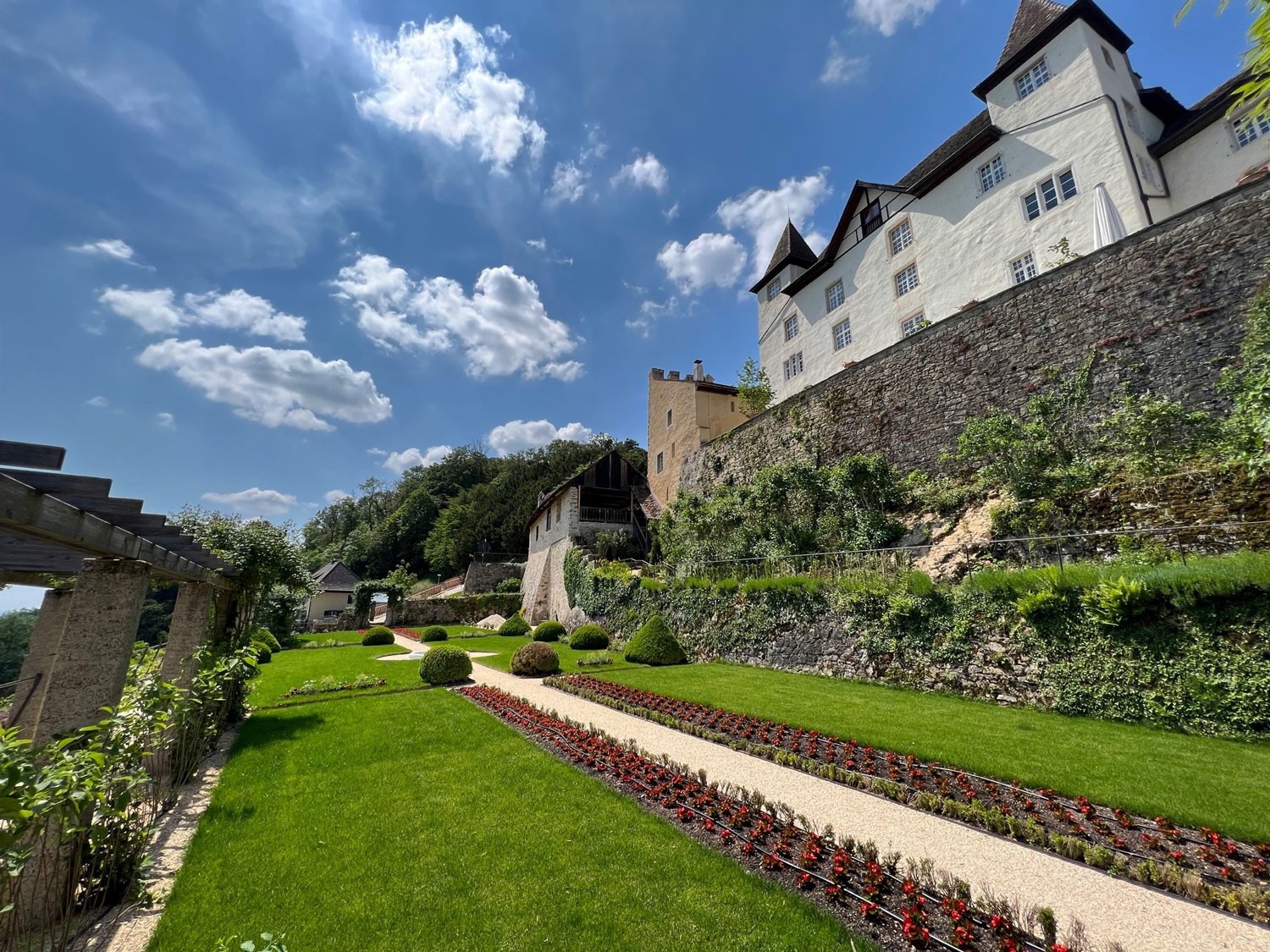 Schloss Wartenfels in Lostorf Solothurn