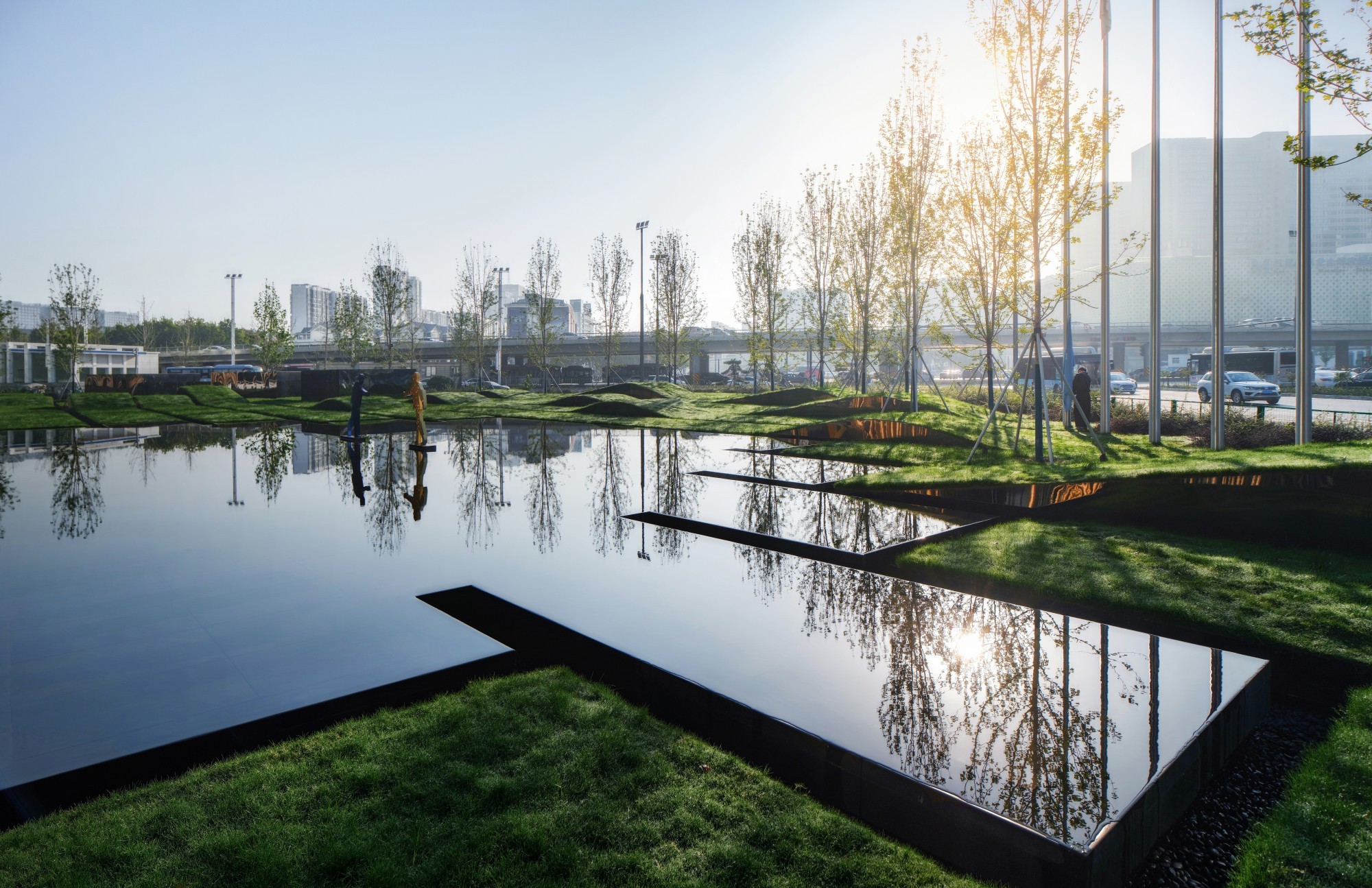 Park vor dem Le Meridien Hotel in Zhengzhou