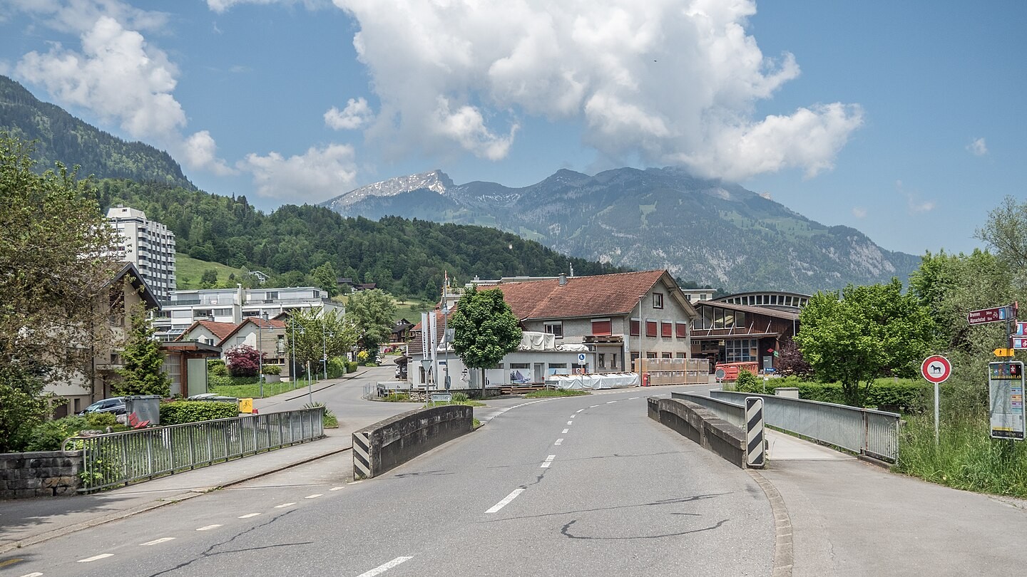 Bitzighoferbrücke über die Sarneraa in Sarnen Obwalden