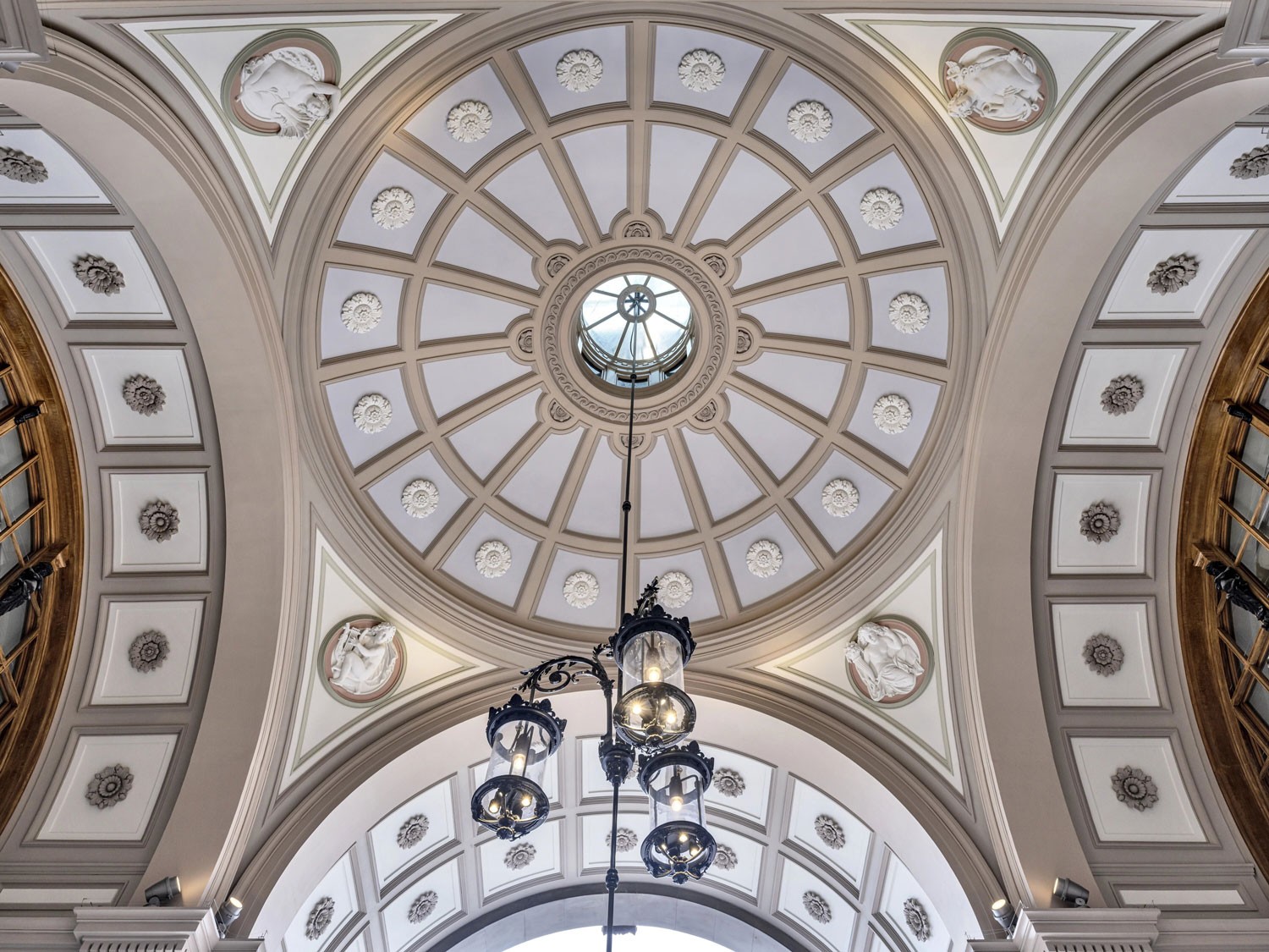 Südtrakt Hauptbahnhof Zürich nach Sanierung